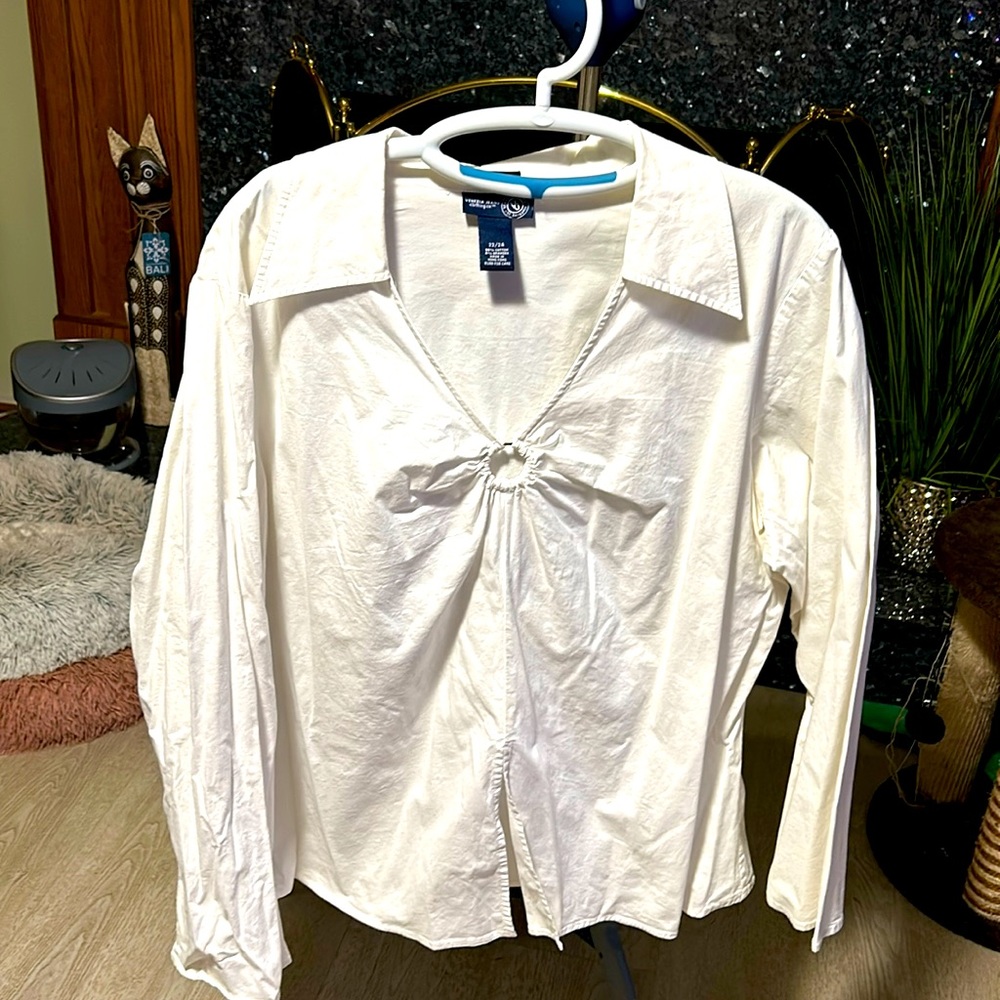 Venezia, machine wash cold , tumble dry low, warm iron if needed.